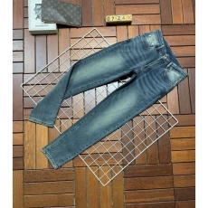 Louis Vuitton Jeans